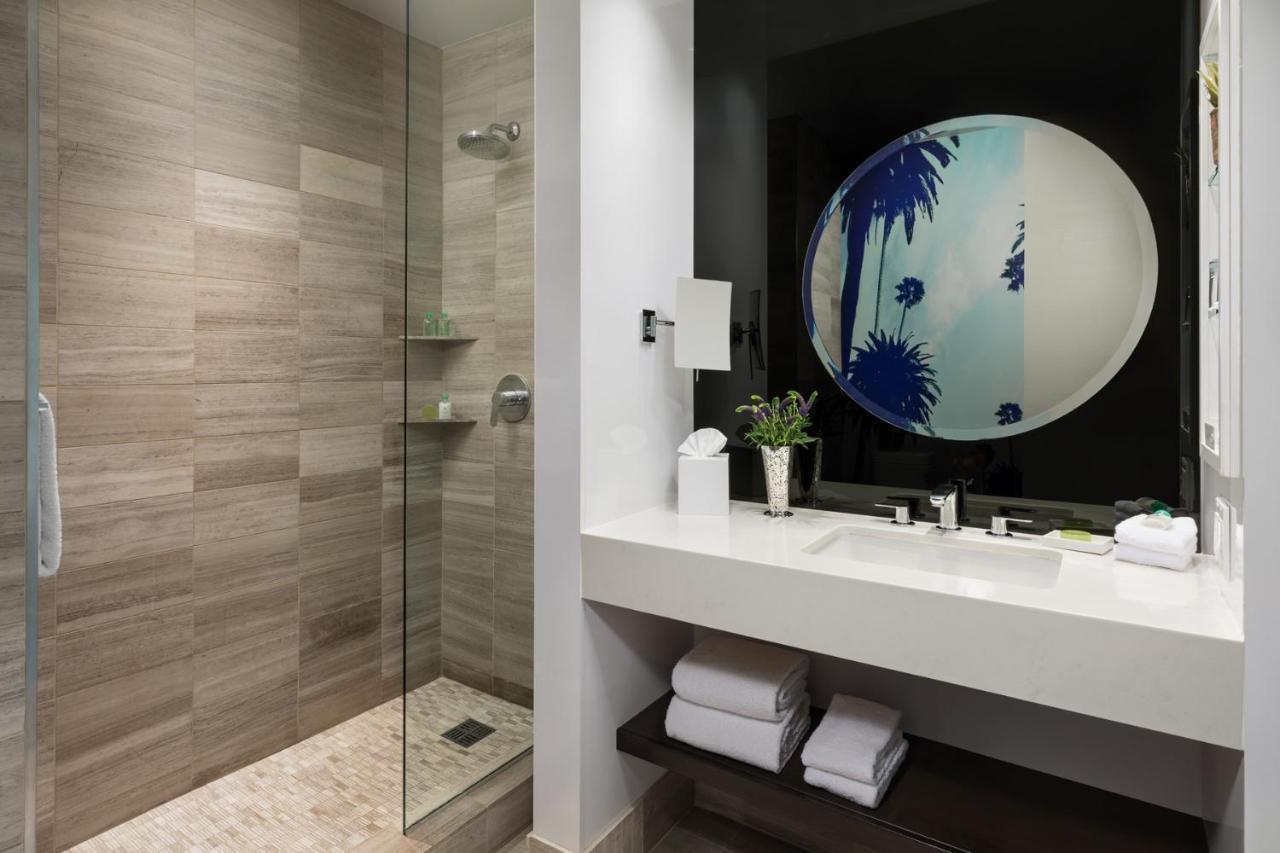 Mosaic Beverly Hills Hotel 4*